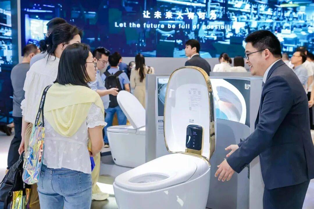 加速卫浴品牌抢占“第一”制高点麻将胡了网址中国智能马桶增长(图5)